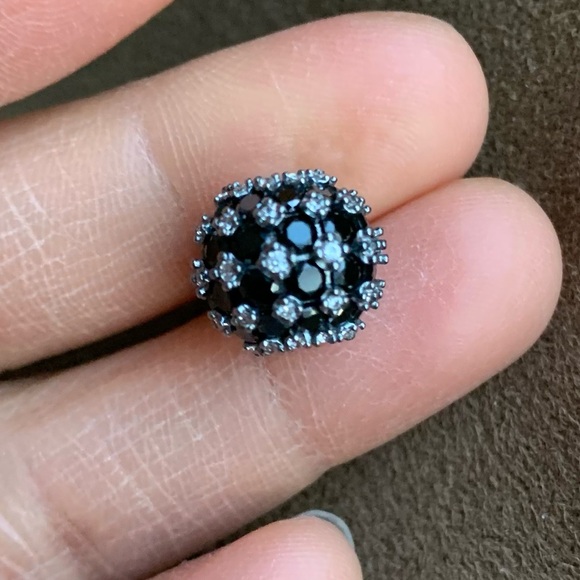 NWOT Sparkling Pavé Round Black Charm Sterling Silver 925 - Picture 12 of 16